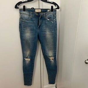 Frame Denim - Le High Skinny Distressed Jeans with Raw Edges (Size 27)